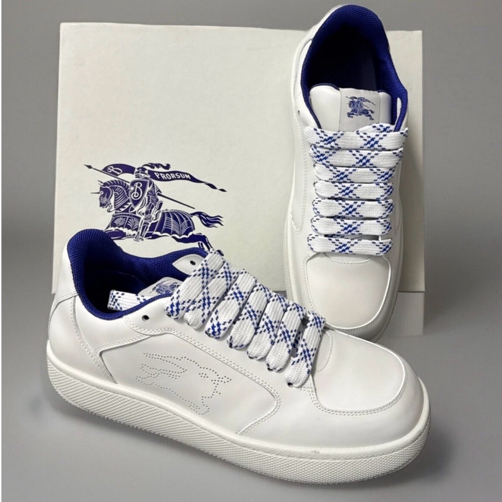 New  Burberry Stock Sneaker. White . Sz 41 $790
